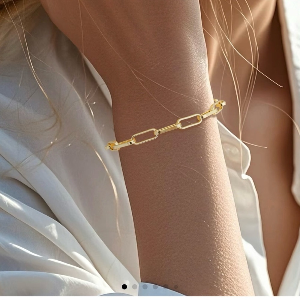 NEW 14k cold plate Elegant Gold Link Bracelet